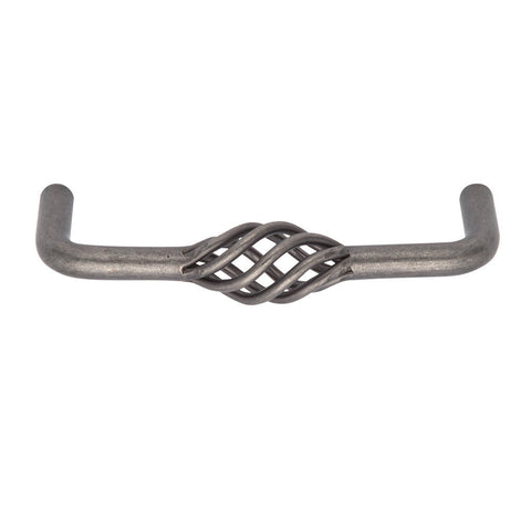 Antique Handle Studio Finish: Antique ironAntique brassPewter Hole centres: 96 mm128 mm Dimensions: 104 x 33 mm136 x 33 mm Note: Please order screws separately:022.35.225: 22mm Screws for use with all Häfele handles where panel thickness is 16 - 18mm022.3