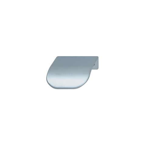 Furniture Handle Urban Finish: Chrome plated matt Hole centres: 32 mm Dimensions: 44 x 46 mm Note: Please order screws separately:022.35.225: 22mm Screws for use with all Häfele handles where panel thickness is 16 - 18mm022.35.387: 38mm Screws for use wit