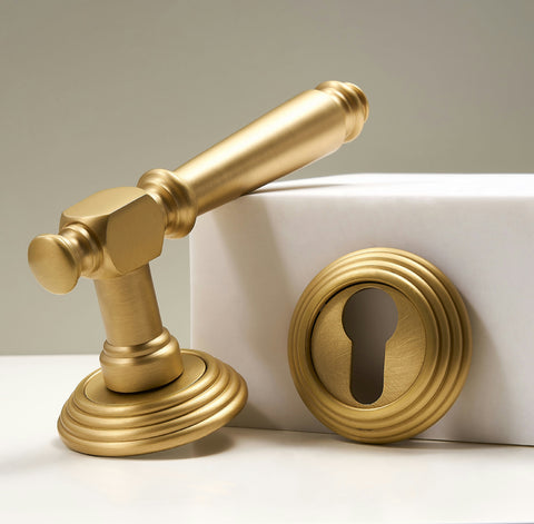 Brooks Solid Brass Door Lever | Gold