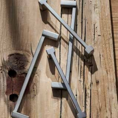 H2340 Cabinetry Handles, 2 sizes, 2 colours, Finish: Titanium coloured matt grey Brushed, nickel plated Hole Spacing 128mm 160mm Dimensions: 140 x 30mm 172 x 30mm Note: Please order screws separately:022.35.225: 22mm Screws for use with all Häfele handles