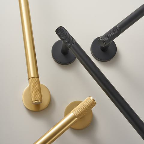 Knurled Towel Rail | Black
