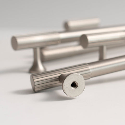 Freya Solid Brass Handle | Satin Nickel (Grooved)