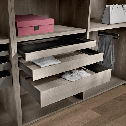 Night 3 Sided Drawer for Wooden Front Features: 30kg full extension soft close runnerAssembled 3 sided drawer Finish: Anodised bronze Carcase width: 600 or 900mm Height: 52, 78 or 128mm Notes: Base and drawer front not included Hafele