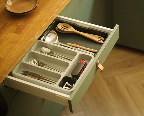 DrawerStore™ Grey Expandable Cutlery Tray