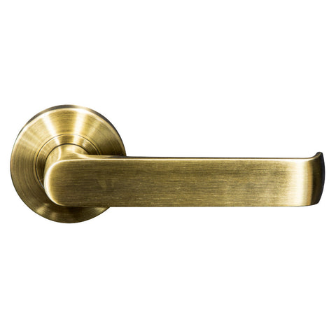 Torquay Lever Handle Features: Solid stainless steel handleStainless steel rose cover and diecast baseConcealed through-bolt rose fixing Press fit rose cover Finish: Satin stainless steelPolished stainless steelSatin brassGraphite black Door thickness: Pa
