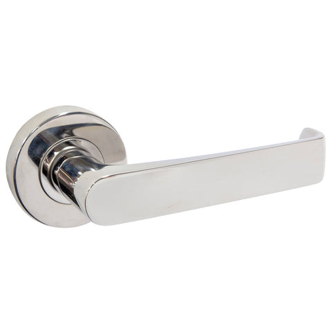Torquay Lever Handle Features: Solid stainless steel handleStainless steel rose cover and diecast baseConcealed through-bolt rose fixing Press fit rose cover Finish: Satin stainless steelPolished stainless steelSatin brassGraphite black Door thickness: Pa