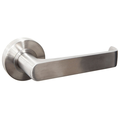 Torquay Lever Handle Features: Solid stainless steel handleStainless steel rose cover and diecast baseConcealed through-bolt rose fixing Press fit rose cover Finish: Satin stainless steelPolished stainless steelSatin brassGraphite black Door thickness: Pa