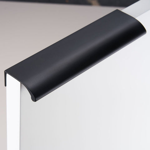 Bradley Solid Brass Handle | Black XS - M