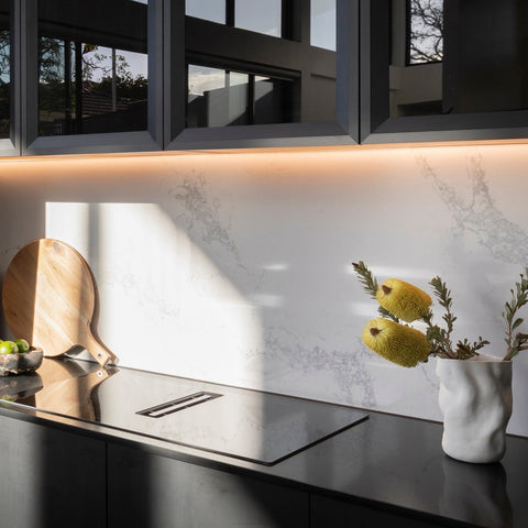 LED Striplight Kit Warm White Features: LED Striplight 3042 kit for recess mountingZinc alloy profile>50,000h lifetimeSelf adhesive mounting of LED stripA+ energy efficiencyIP20 degree of protection Colour temperature: 2700k warm white Profile width (mm):