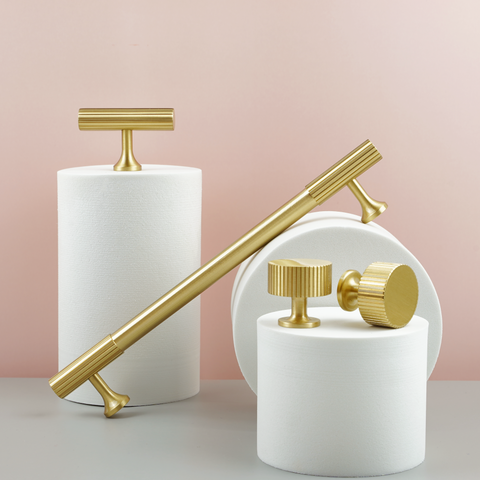 Freya Solid Brass Knob | Satin Brass (Grooved)
