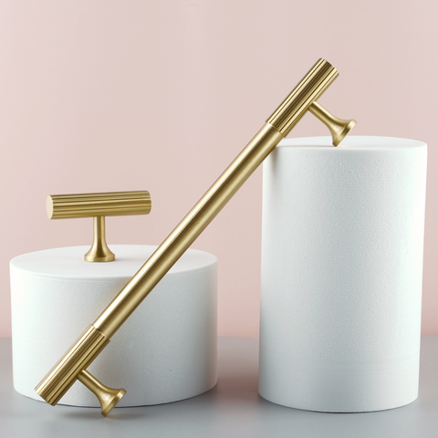 Freya Solid Brass Handle | Satin Brass (Grooved)