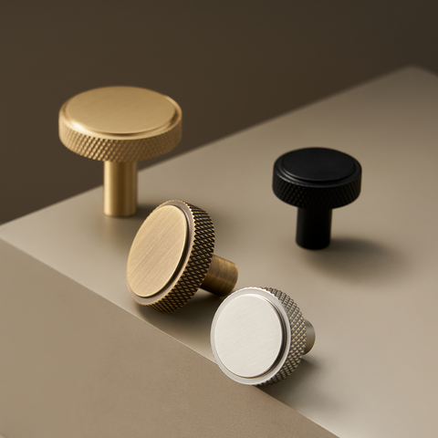 Hans Solid Brass Knob | Satin Brass