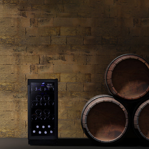 Riserva 80L Single Zone Wine Fridge in Black (HUSWS33SMBZY)
