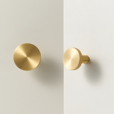 Soren Solid Brass Knob | Satin Brass