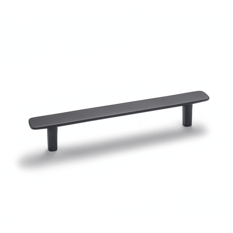 H2380 Cabinetry Handles, 4 Sizes, 4 Colours Finish: Matt Black Brushed Nickel plated. Gold colored brushed. Graphite coloured Dimensions: 60mm x 27mm Note: Please order screws separately:022.35.225: 22mm Screws for use with all Häfele handles where panel