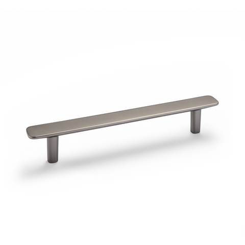 H2380 Cabinetry Handles, 4 Sizes, 4 Colours Finish: Matt Black Brushed Nickel plated. Gold colored brushed. Graphite coloured Dimensions: 60mm x 27mm Note: Please order screws separately:022.35.225: 22mm Screws for use with all Häfele handles where panel