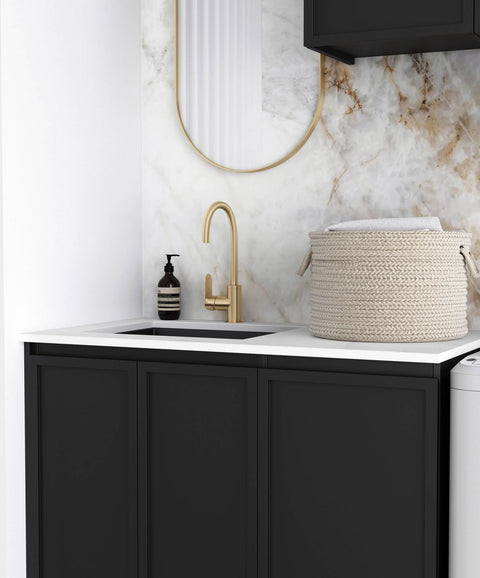 Hampshire Black Laundry Set 1715x600x2100 (Set A)