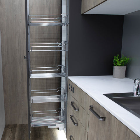 Project Plus Dispensa Pantry Brand: Kesseböhmer Material: Steel support frame, wire baskets Finish: Powder-coated silver extension,Chrome plated Polished baskets Number of baskets: 5 Load capacity: 70 kg Version: Height adjustable, full extension Internal