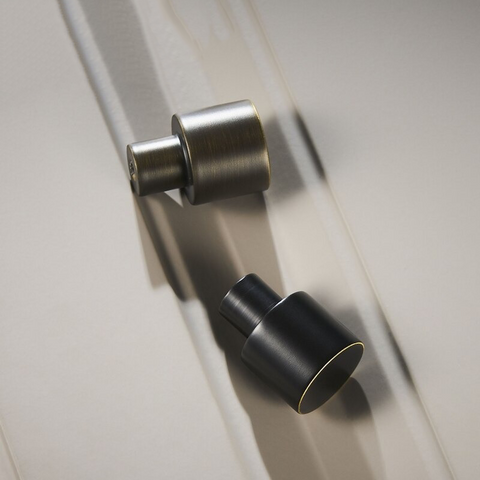 Dylan Solid Brass Knob | Black