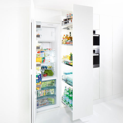 Kesseböhmer Convoy Centro pull-out pantry