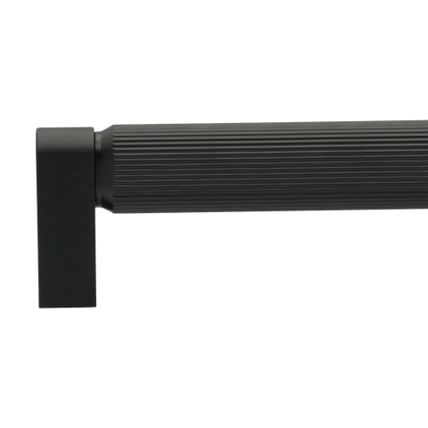 Brooklyn T Knob and D Handle