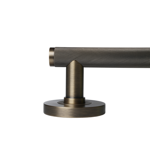 Bellevue Lever Handle Set