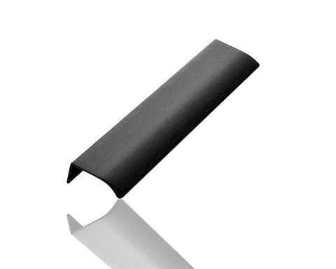 Furnipart Edge Straight Handle. Finish: Brushed Matte Black. Length: 200mm