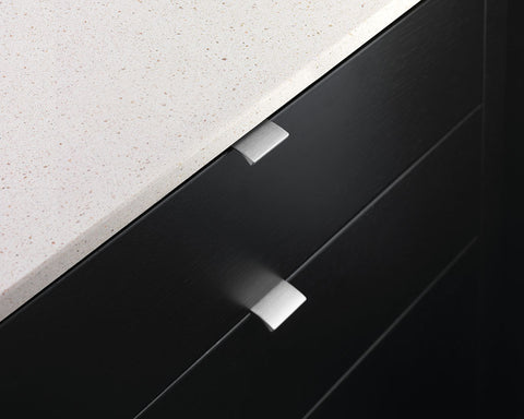 Furnipart Edge Straight Knob. Length: 40mm