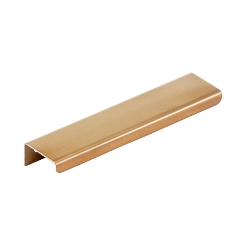 Momo Ferrara Lip Pull Collection