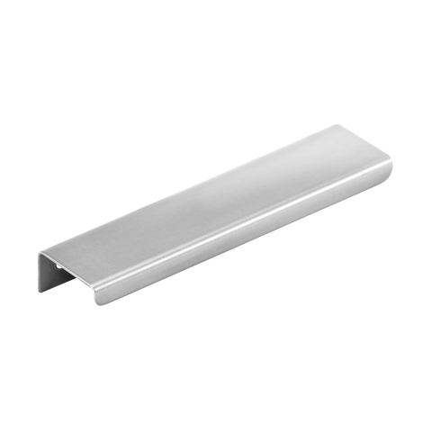 Momo Ferrara Lip Pull Collection