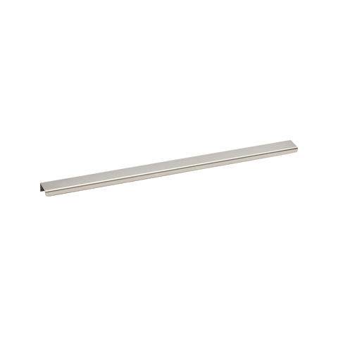 Momo Ferrara Lip Pull Collection