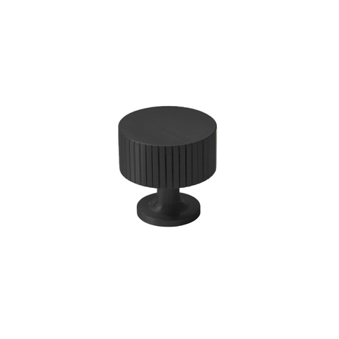 Freya Solid Brass Knob | Black S - M