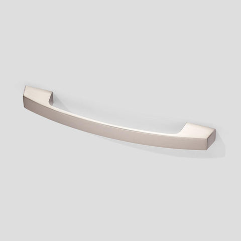Handle style 335 - Brushed nickel