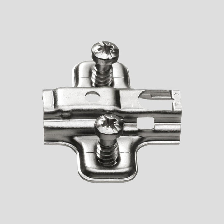 100 Mounting Plate — Euro Screws