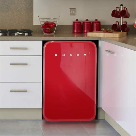 112L Retro Style Bar Fridge in Red (HUS-RETRO112RED.1)