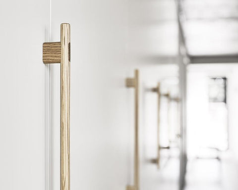 Furnipart Join Handle. Finish: Oak Clear Lacquered