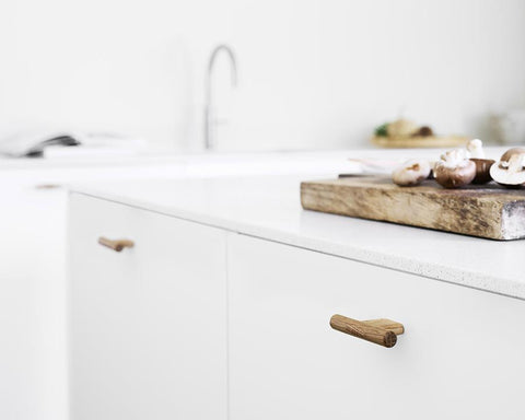 Furnipart Join Knob. Finish: Oak Clear Lacquered. Length: 80mm