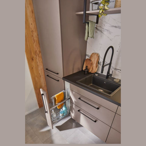 Kesseböhmer No. 15 pull-out towel rail in bright chrome