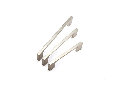 Square D Handle in Stainless Steel Look. Size: 154mm x 8mm Height: 26mm Width: 8mm. Hole Centres: 128mm