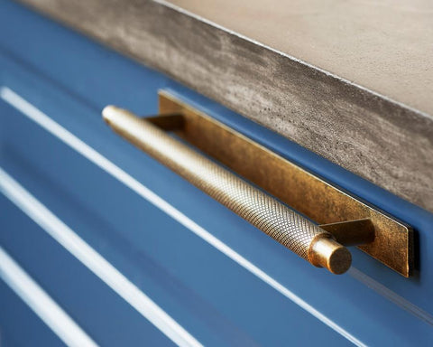 Furnipart Manor Handle
