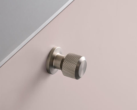 Furnipart Manor Round Knob. Finish: Inox Look. Diameter: 30mm
