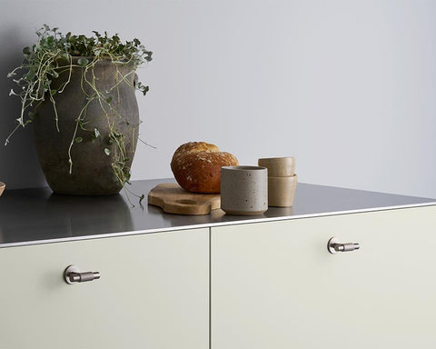 Furnipart Manor T Knob. Finish: Inox Look. Diameter: 30mm