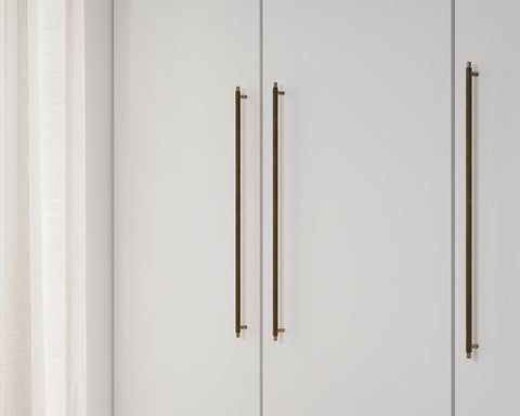 Furnipart Manor Long Handle. Length: 640mm