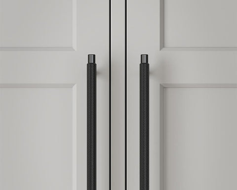 Furnipart Manor Long Handle. Length: 640mm