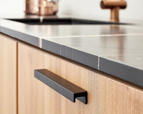 Furnipart Station Knob and Handle