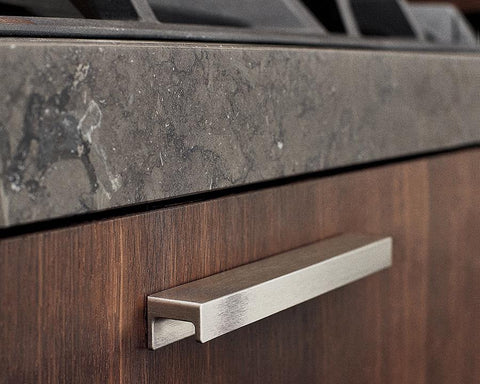 Furnipart Station Knob and Handle