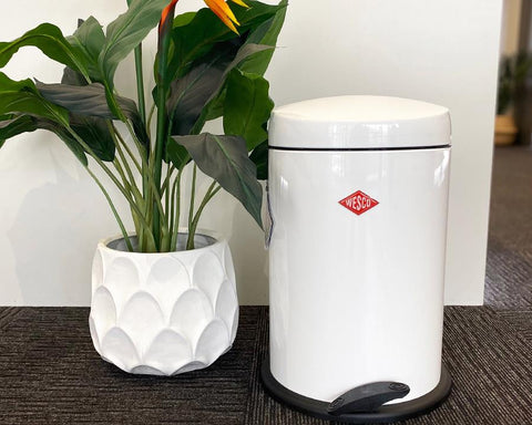 Wesco® Capboy Bin