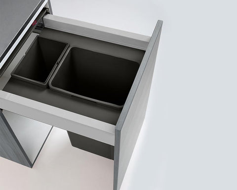 Wesco 40L (1 x 32L + 1 x 8L) Pullboy Z Waste Bin in Orion Grey. Overall carcase width: 450mm. To suit Blum LEGRABOX pure